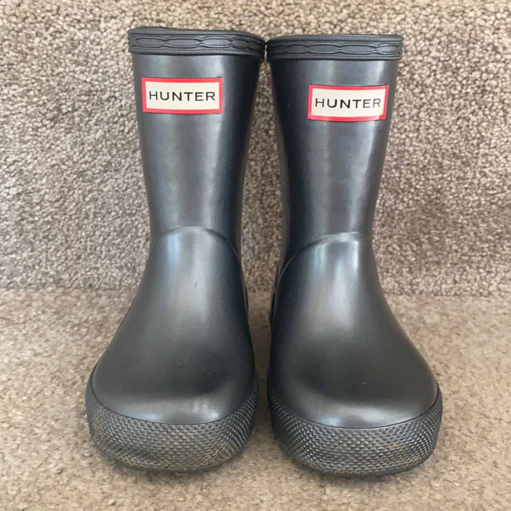Glossy black/grey hunter boots